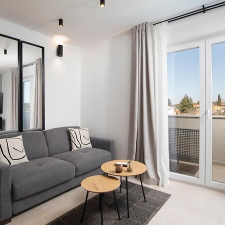 Meraviglia Residence Пула Экстерьер фото