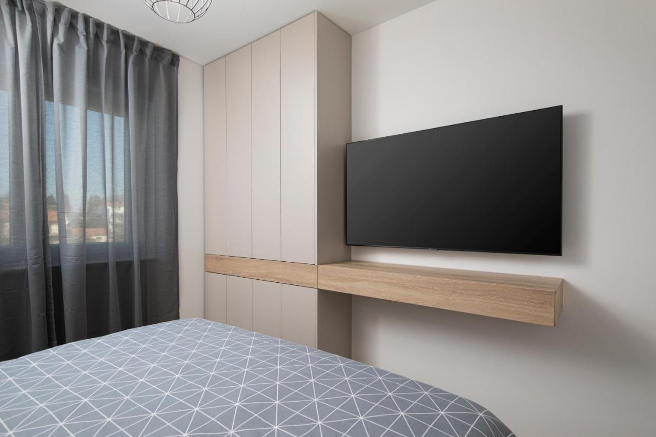 Meraviglia Residence Пула Экстерьер фото